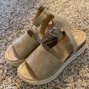 Tan color with ankle strap